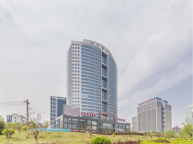 新式防腐木屋别墅工程承包